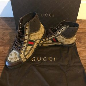 Gucci Sneakers Size 8.5 Woman